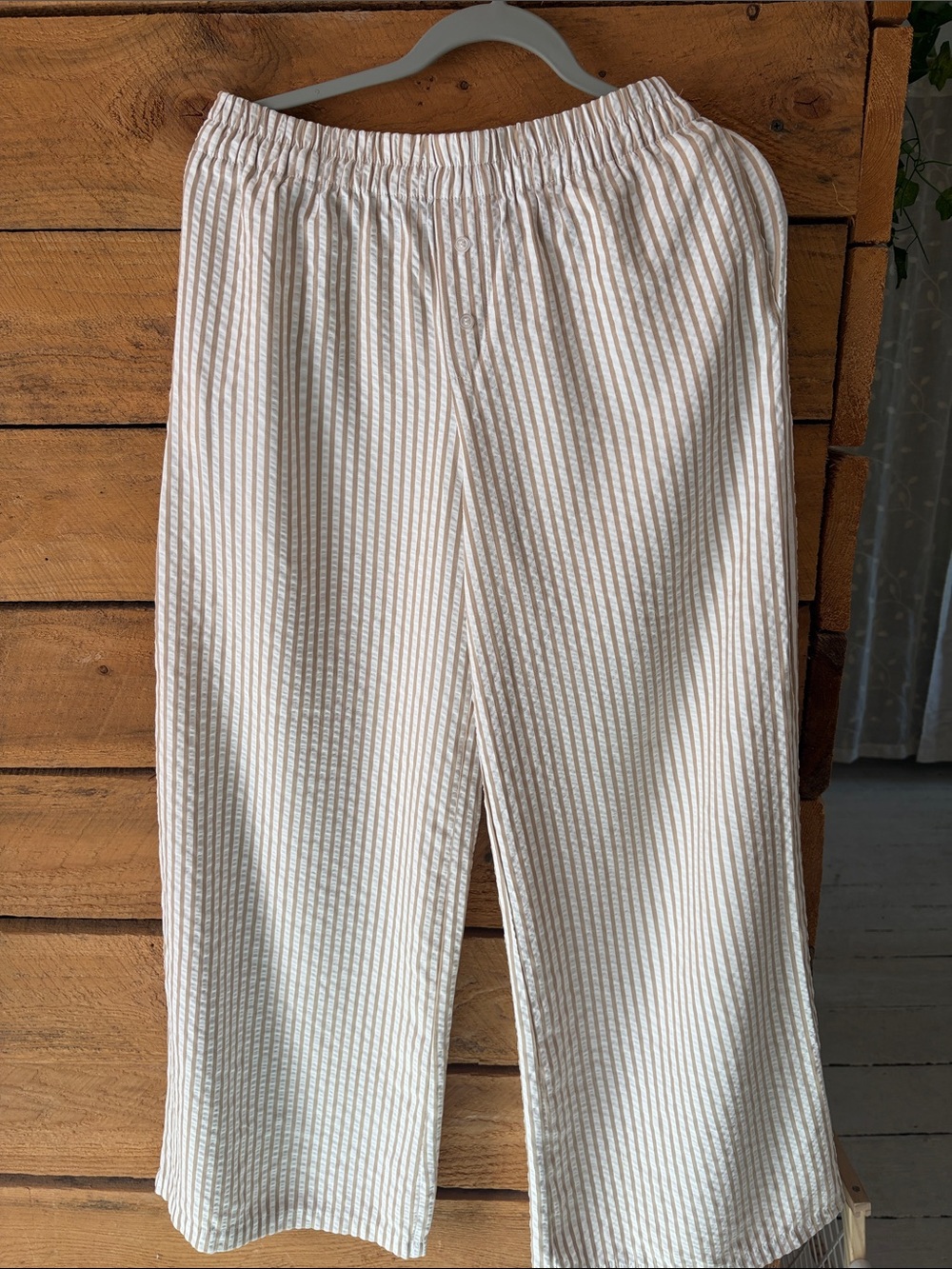Sincerly Jules Cream and Tan Striped Wide-Leg Pants